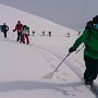 Allen Wetterprognosen zum Trotz, Nur Sonnenschein bei Abschlusstour zum Pazolastock, ca. 700hm, 8 Teilnehmer, schöner schwerer Neuschnee